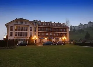 Hotel Comillas Szálloda