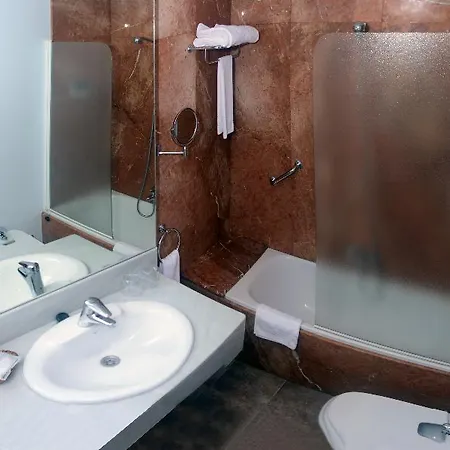 Hotel Comillas 4*