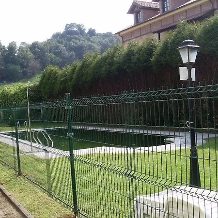 Hotel Comillas 호텔