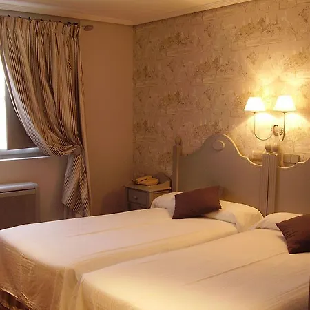 Hotel Comillas 4* 코밀라스