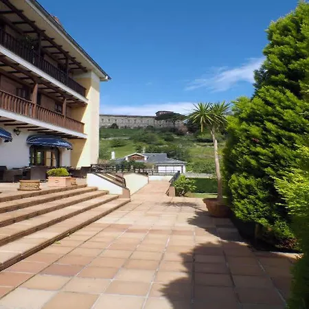 Hotel Comillas 4*