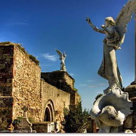 科米利亚斯酒店 柯米拉斯