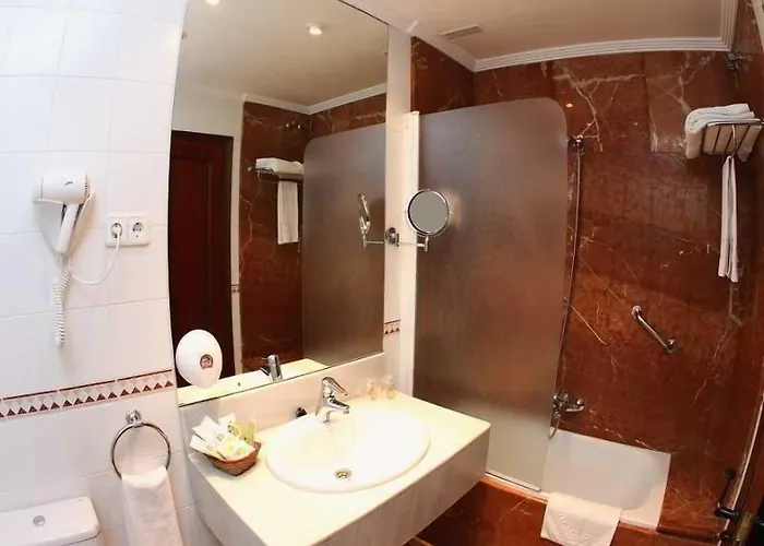 Hotel Comillas 4* Comillas