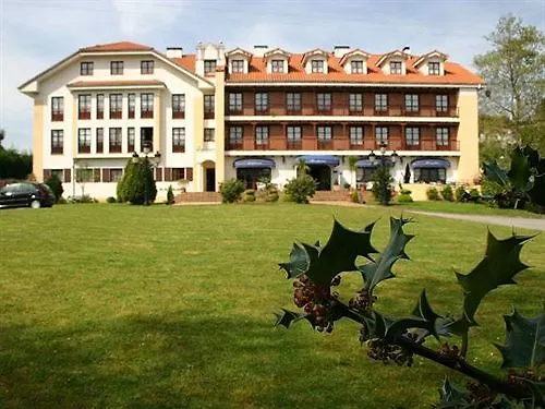 Hotel Comillas 4*